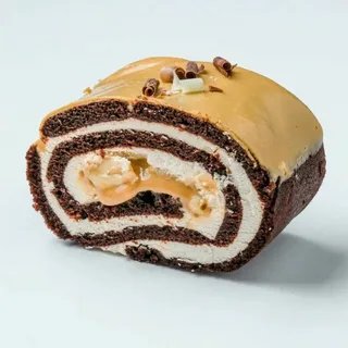 Рулет Сникерс